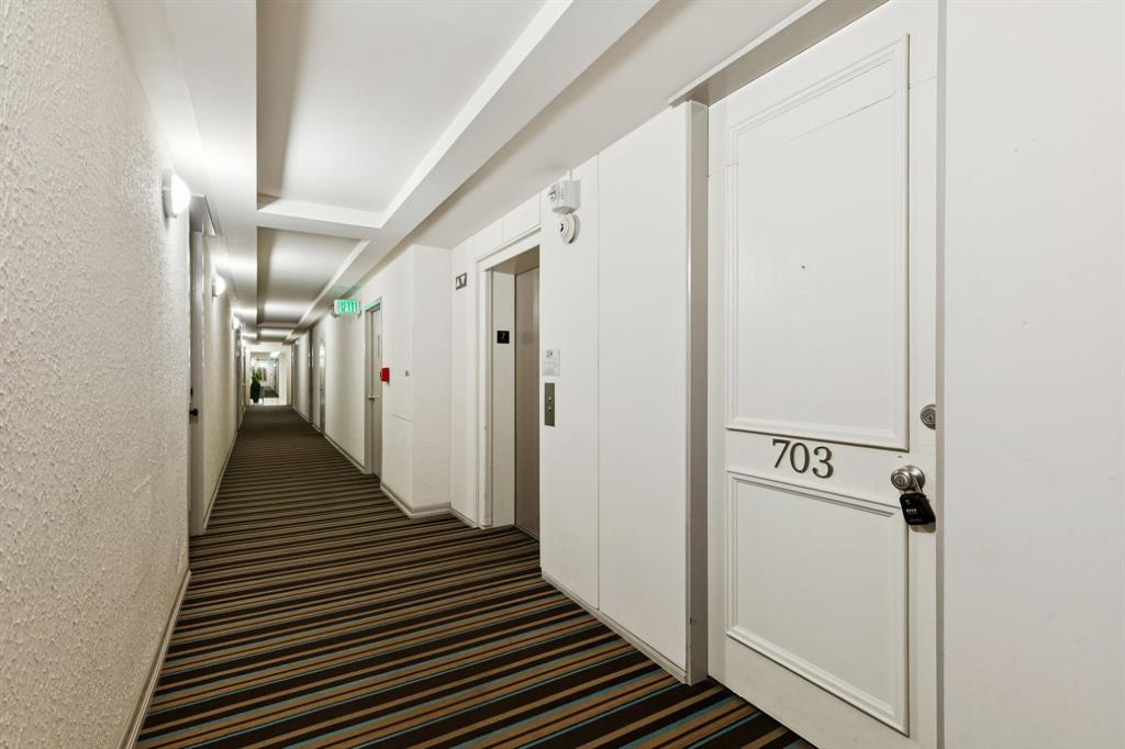 Twenty-One Turtle Creek Condo - Residential Lease