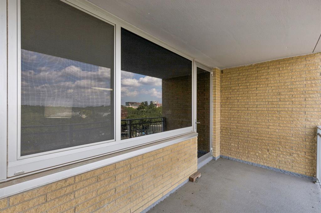 Twenty-One Turtle Creek Condo - Residential Lease