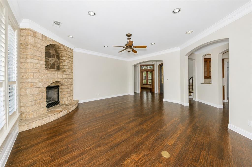 3908 Lakewood Heights Court