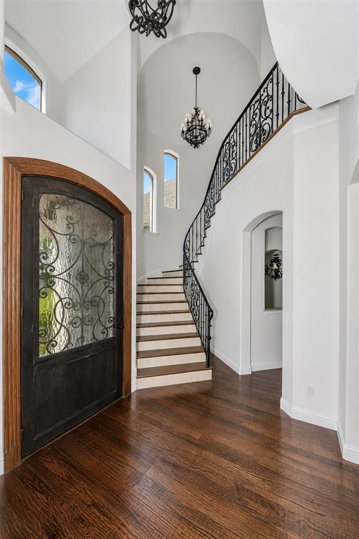 3908 Lakewood Heights Court