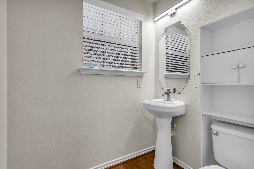 Oak Point Estates - Residential