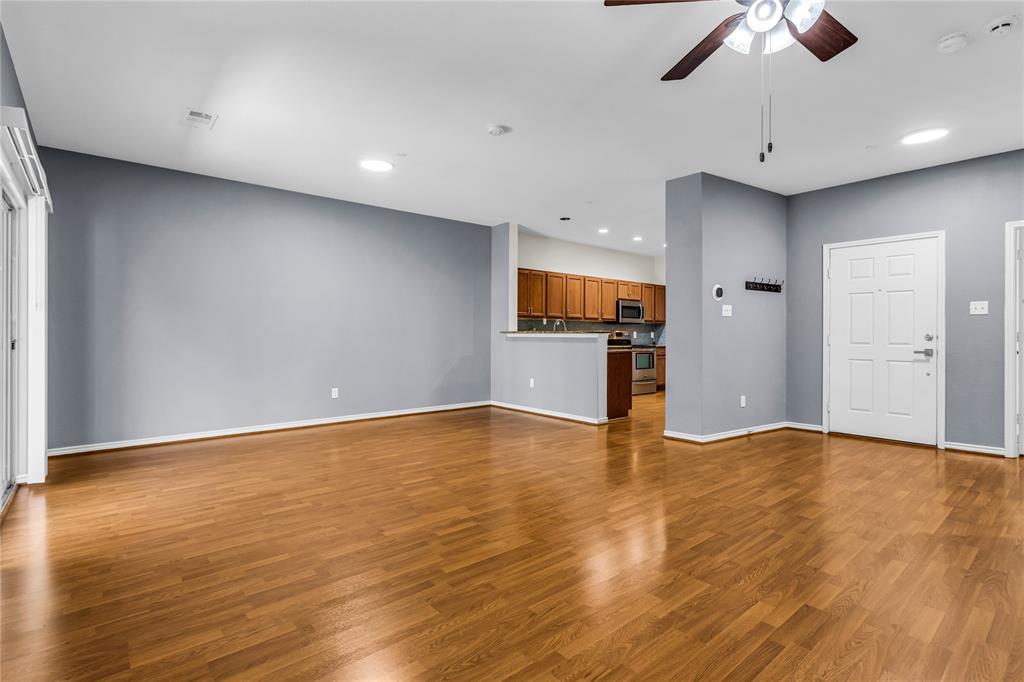 Oak Point Estates - Residential