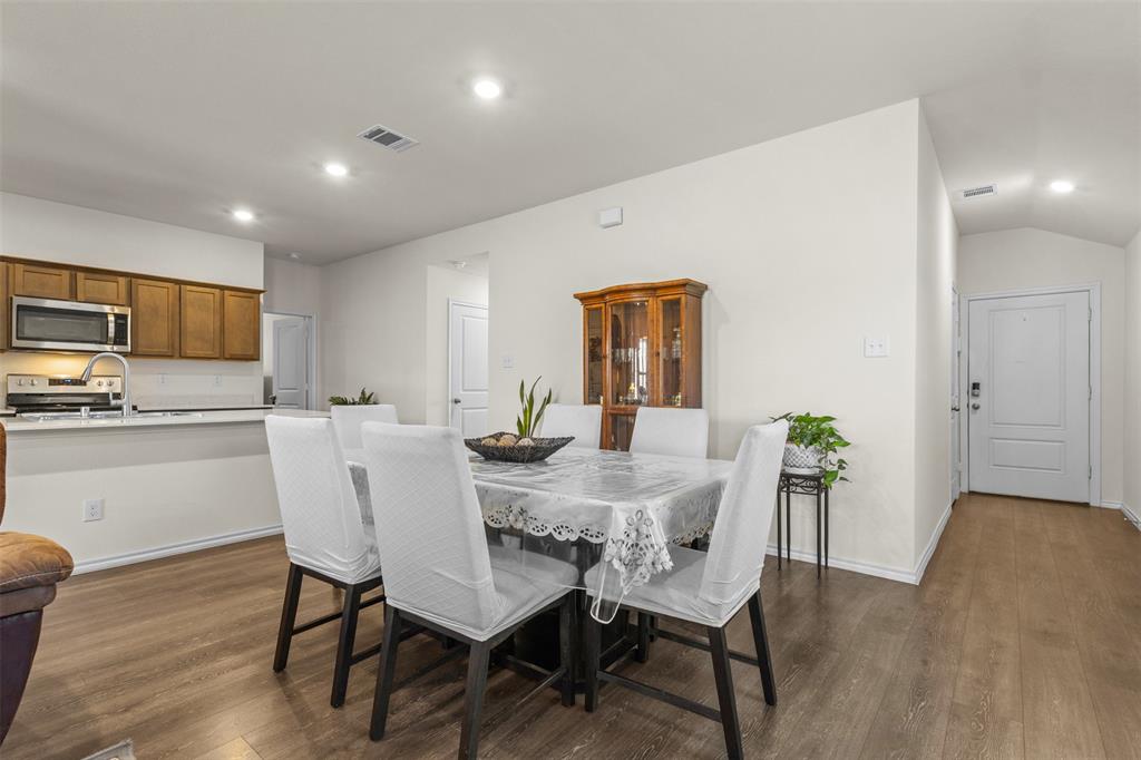 Magnolia Ph 7 - Residential