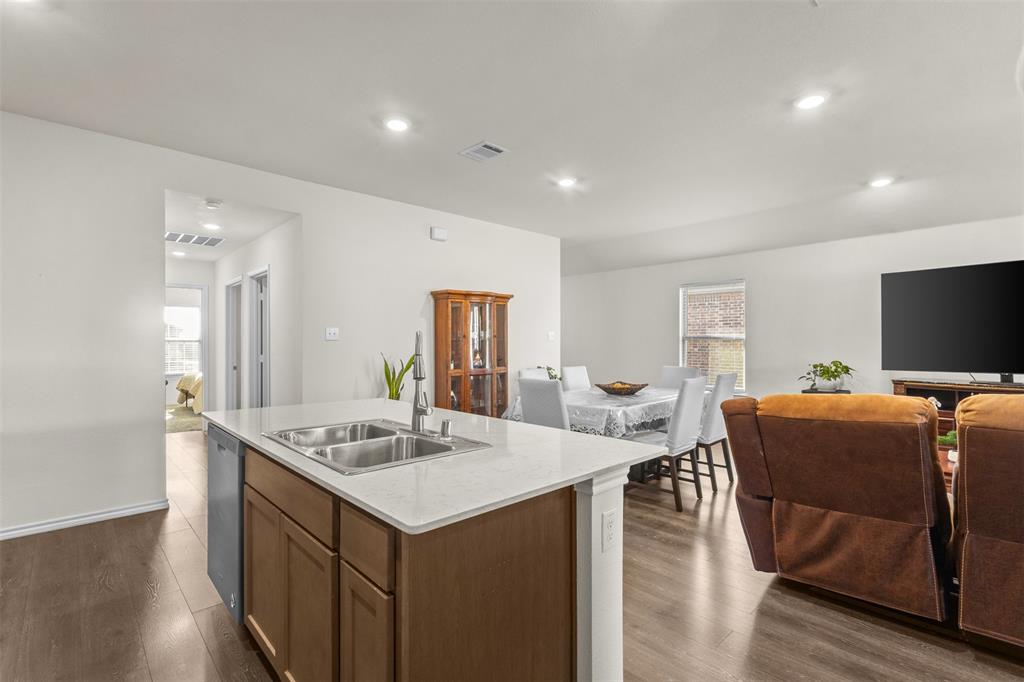 Magnolia Ph 7 - Residential