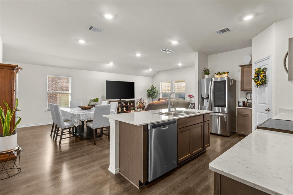 Magnolia Ph 7 - Residential