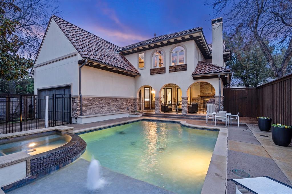 Landrums - Residential