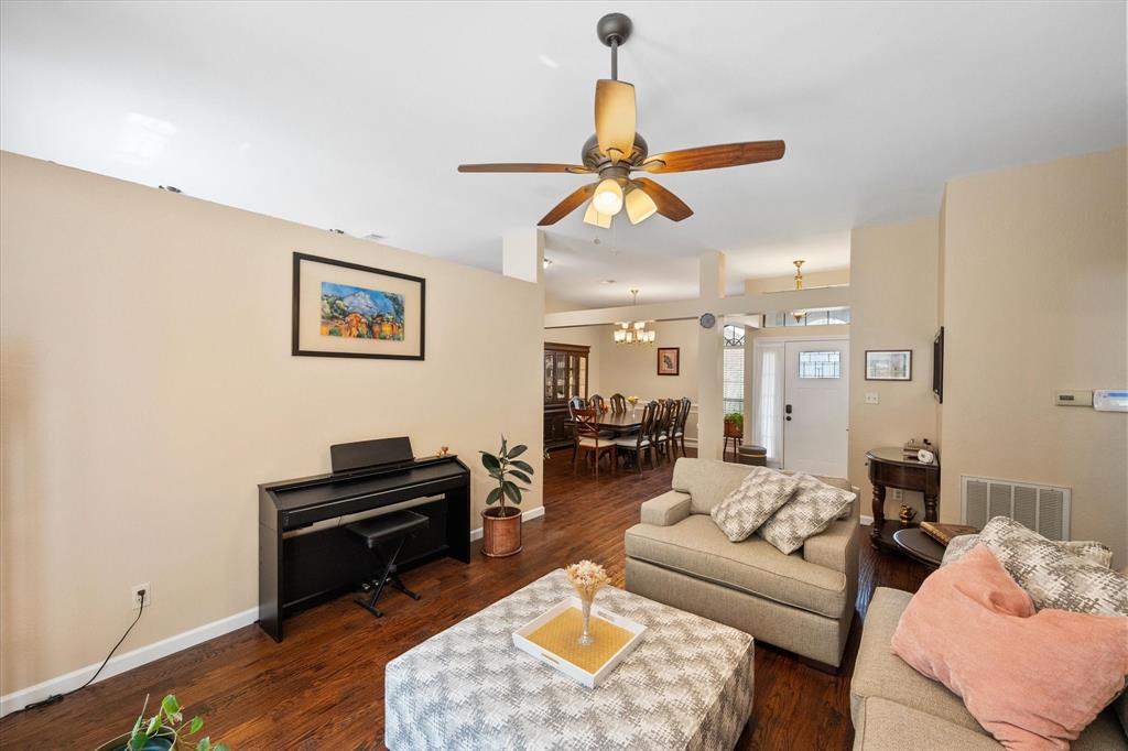 4137 Mapleridge Drive