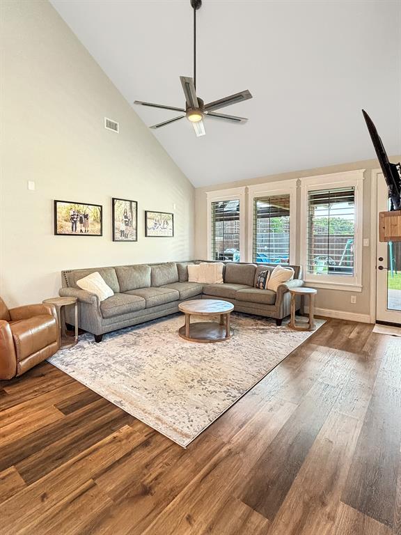 2219 Wellington Lane