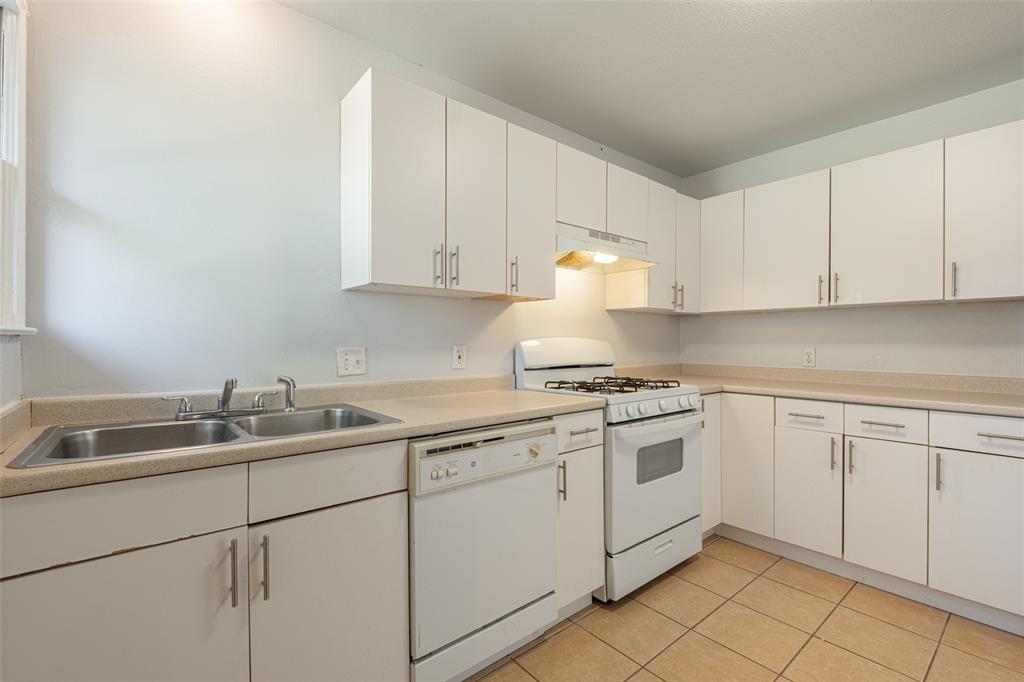 Casa View Heights 08 - Residential