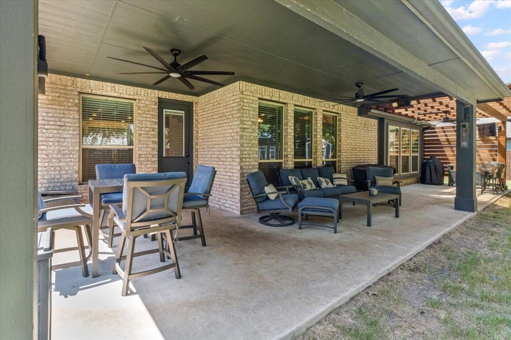 2200 Simpson Lane