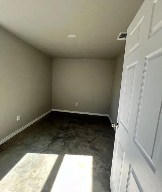 8th Street Dev - Residential Income