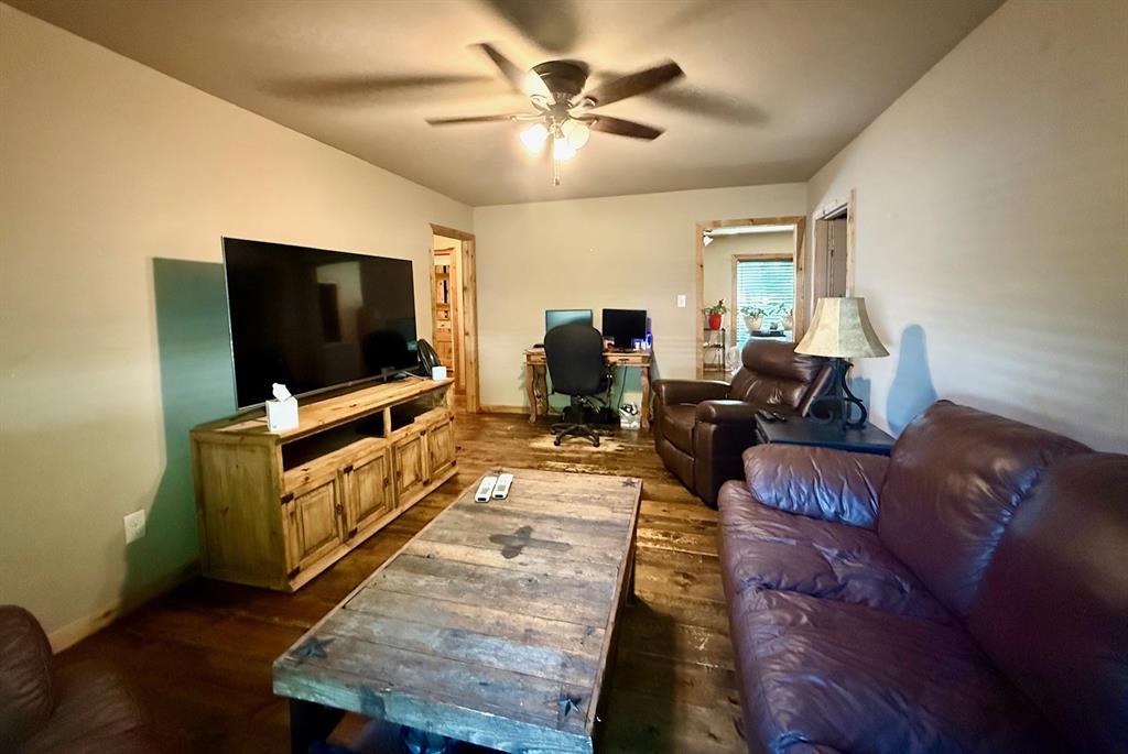 104 N 5th Street