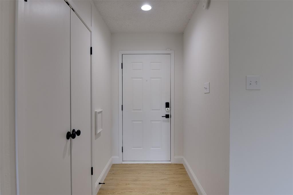 1105 Hickory Hill Drive