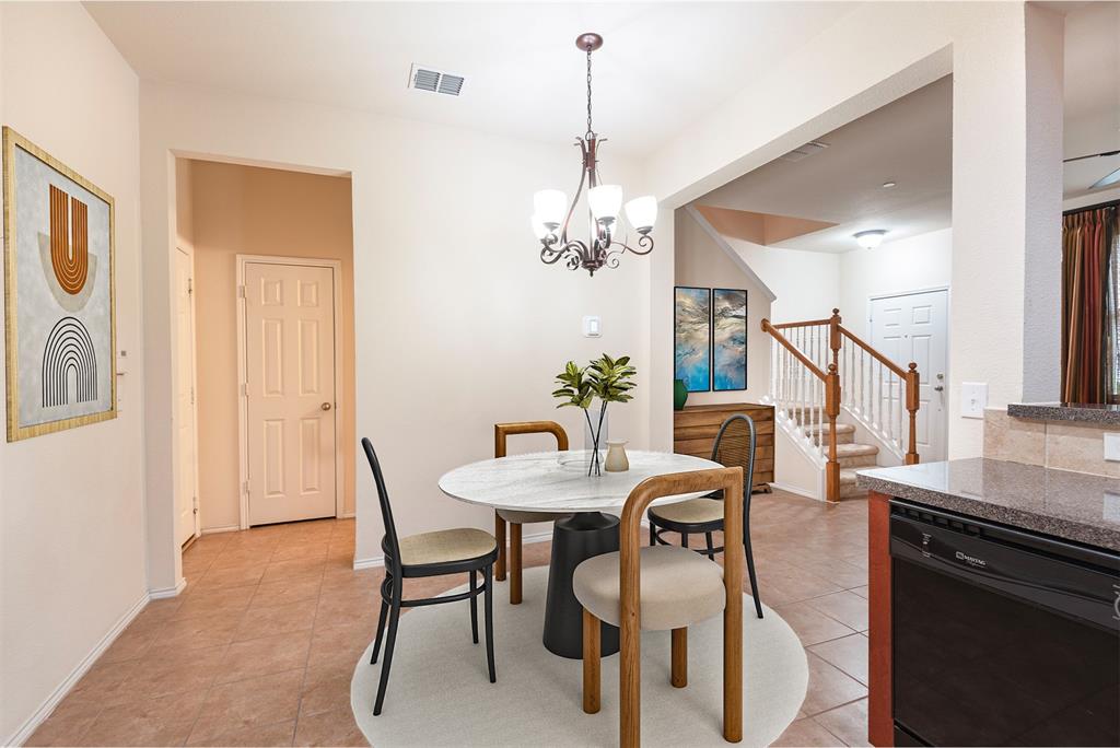 Pasquinellis Village On The Green - Residential