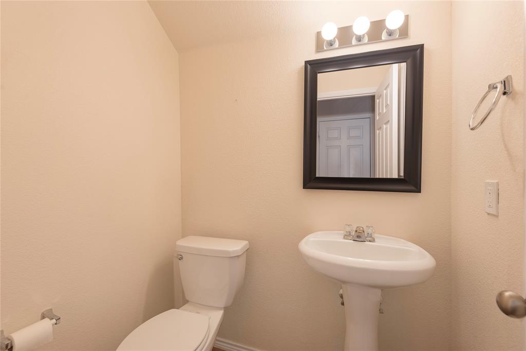 Pasquinellis Village On The Green - Residential