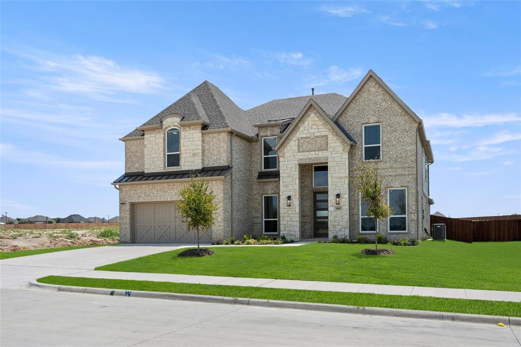 1609 Whisperwood Way