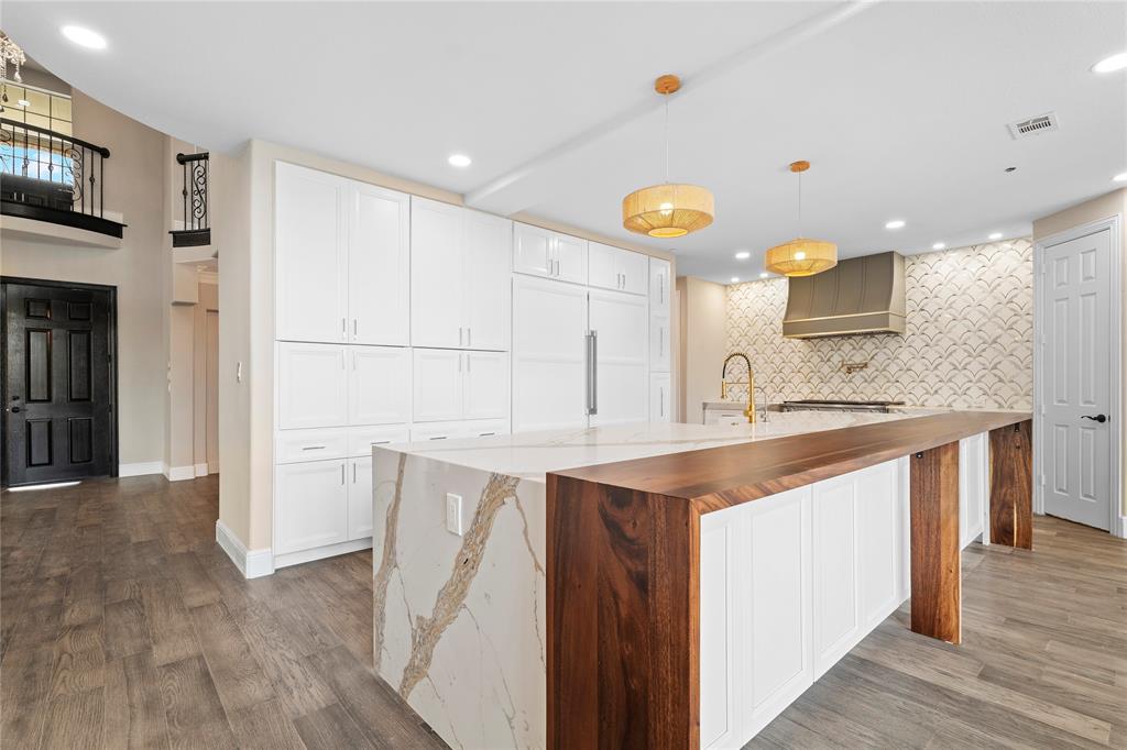 1006 Cardinal Court