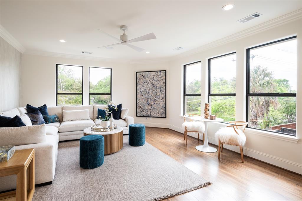 ROYAL CREST - Residential