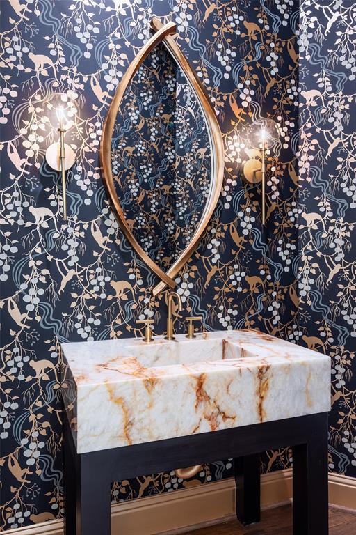 ROYAL CREST - Residential