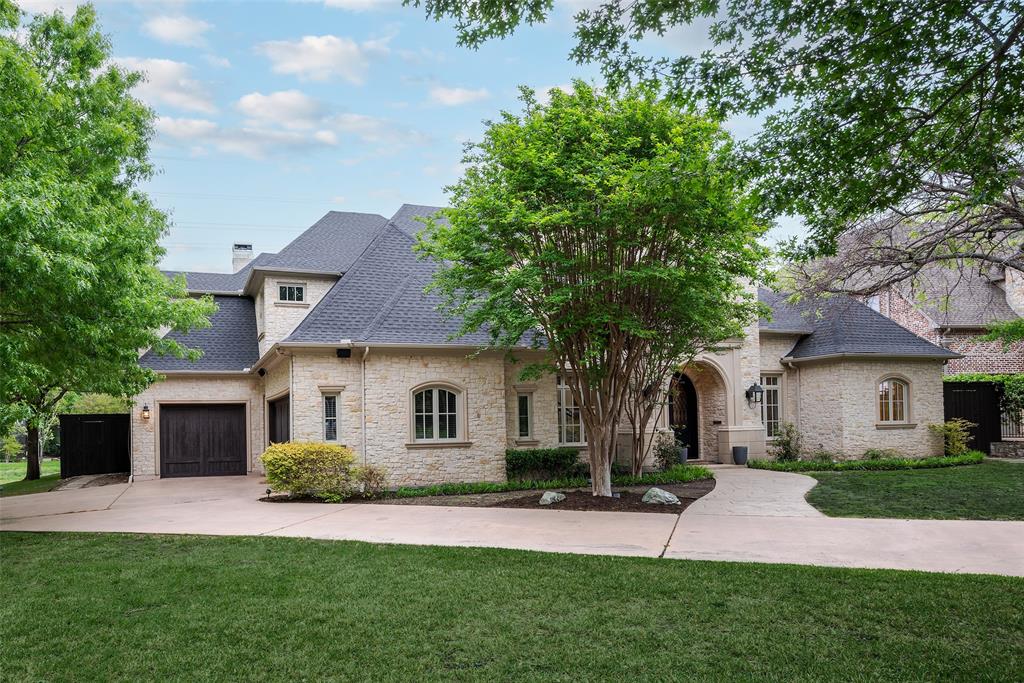 ROYAL CREST - Residential