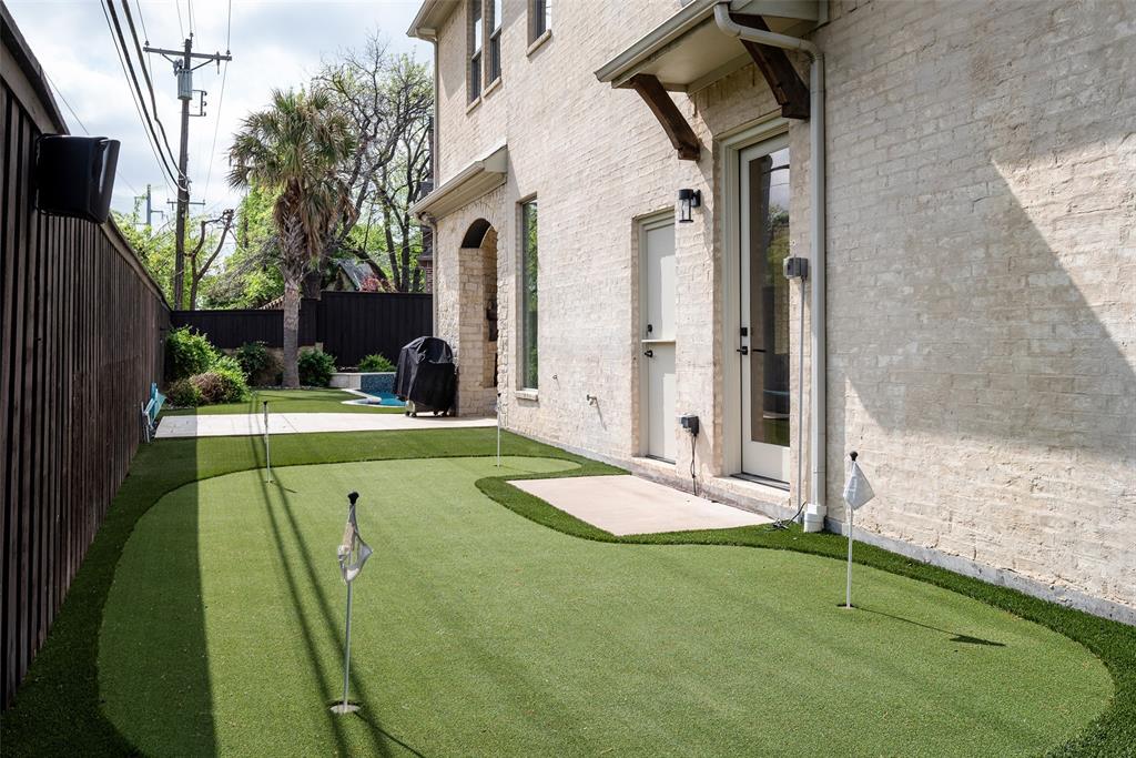 ROYAL CREST - Residential