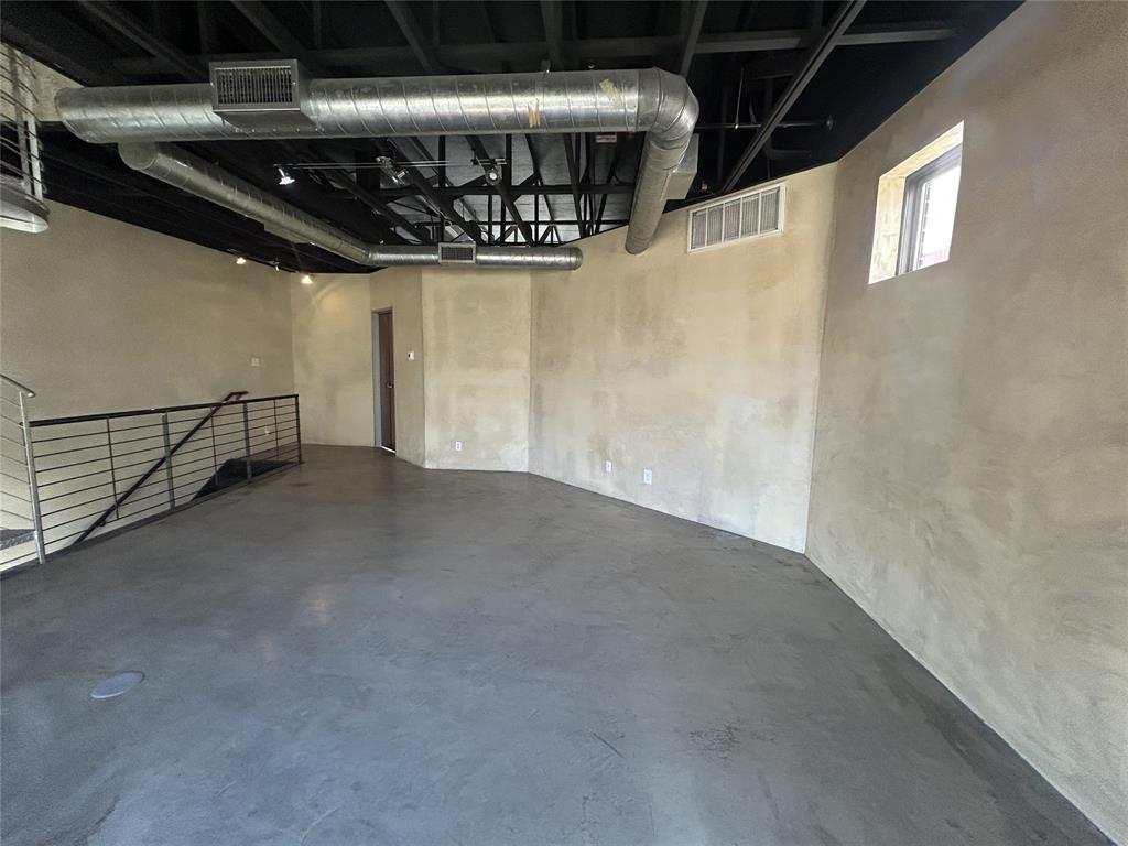 Schaumburg Loft Condominimum - Residential