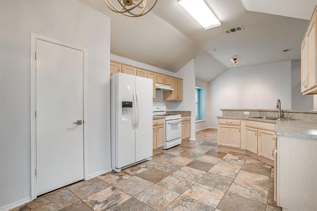 Lynn Creek Village Add - Residential