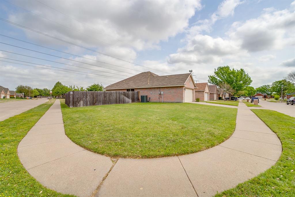 Lynn Creek Village Add - Residential