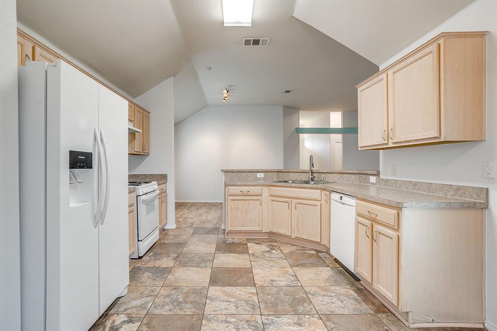 Lynn Creek Village Add - Residential