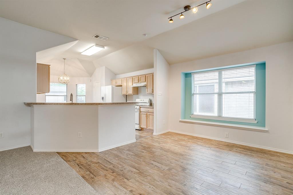 Lynn Creek Village Add - Residential