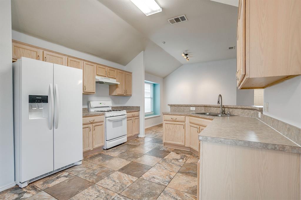 Lynn Creek Village Add - Residential