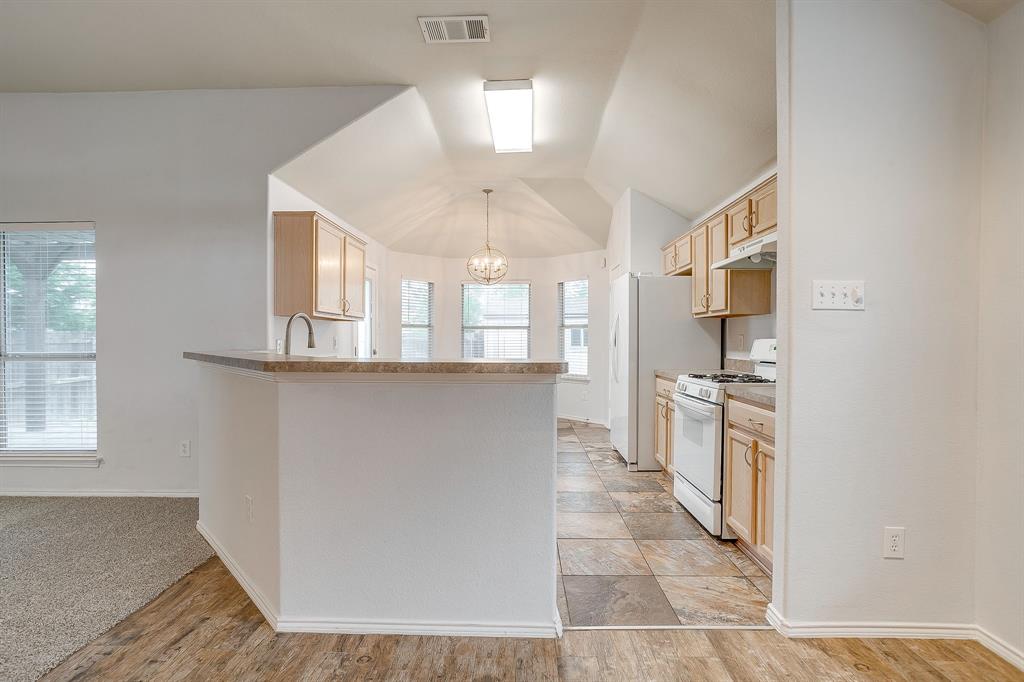 Lynn Creek Village Add - Residential