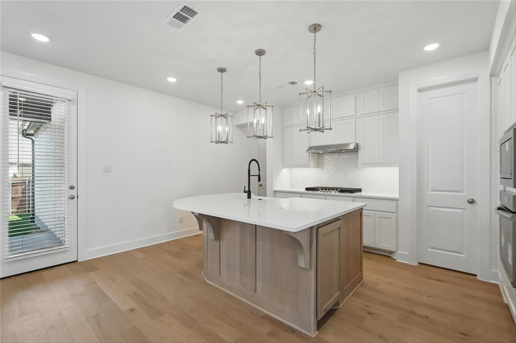7416 Moon Chase Trail