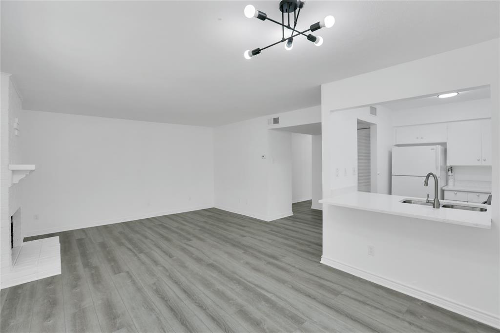 5881 Preston View Boulevard 177
