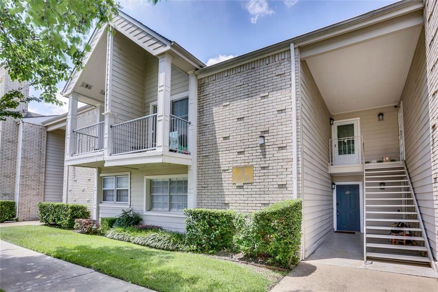 ** Motivated Seller , Bring All Offer***.  Beautifully Upgraded First floor unit in Prime Location & Gated community . Just minutes to Tollway, 635 & 75 HWY , Addison restaurant & shopping centers. Open floor plan unit with pass through Breakfast Bar to Dining & Living area, upgraded with New paint, Laminated wood floor all throughout, Quartz Countertop , Sink, Faucet ,Stove & Dishwasher in Kitchen .Totally Renovated Bathroom seamless glass walk in shower, Quartz Countertop, Tile, sink & toilet. Stackable Washer & Dryer , New light Fixtures .Good size Bedroom with Double closet ,One Walking .Close to Large Community Pool & mailbox .The community is on a special electricity rate and has Central water heater, Electric is billed back to resident monthly based upon usage. Motivated Seller !!