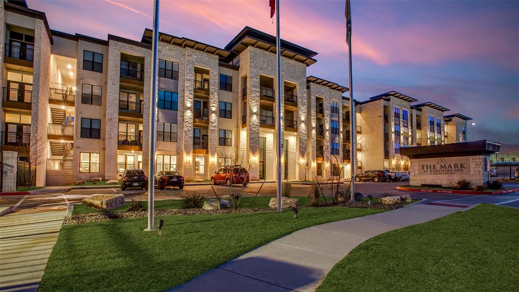 The Mark At Weatherford - Residential Lease