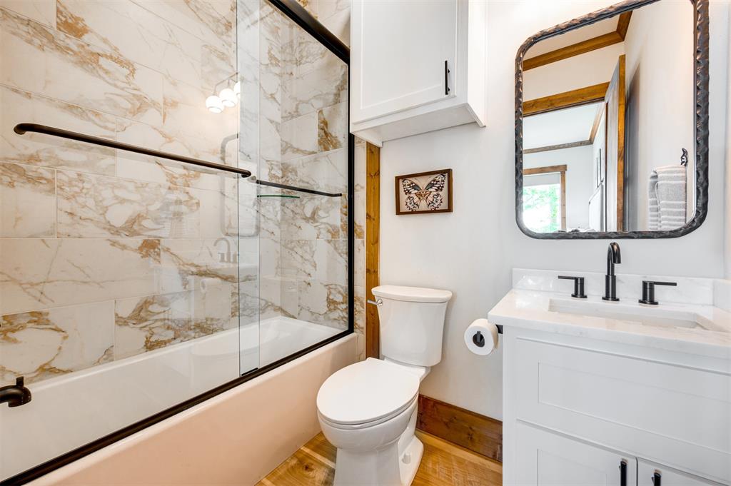 Lands End - Residential