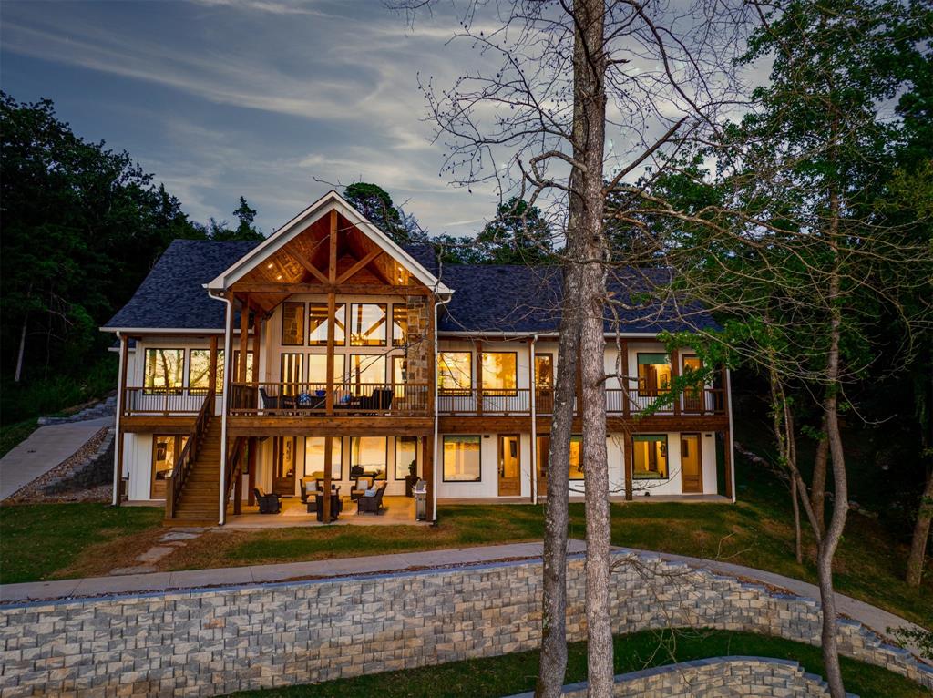 Lands End - Residential