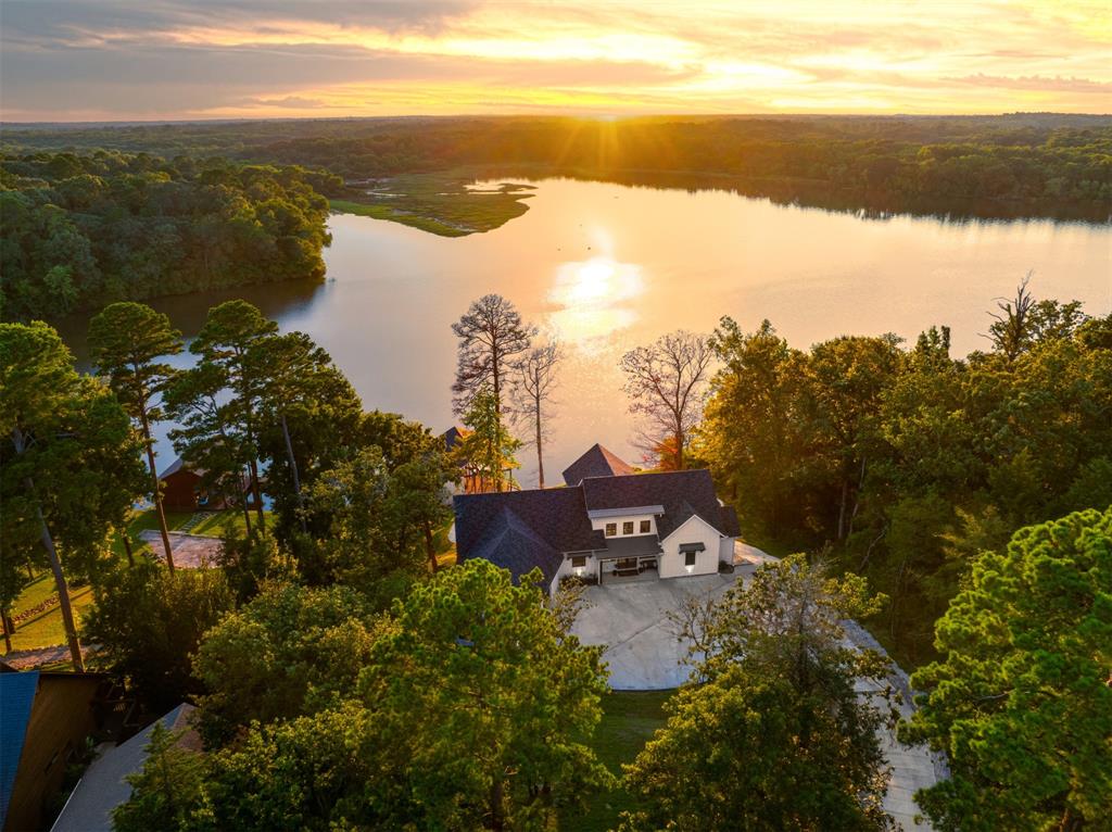 Lands End - Residential