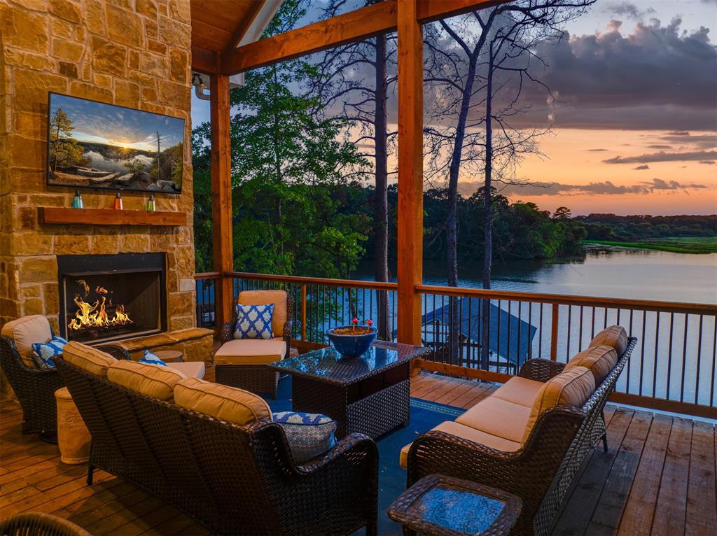 Lands End - Residential