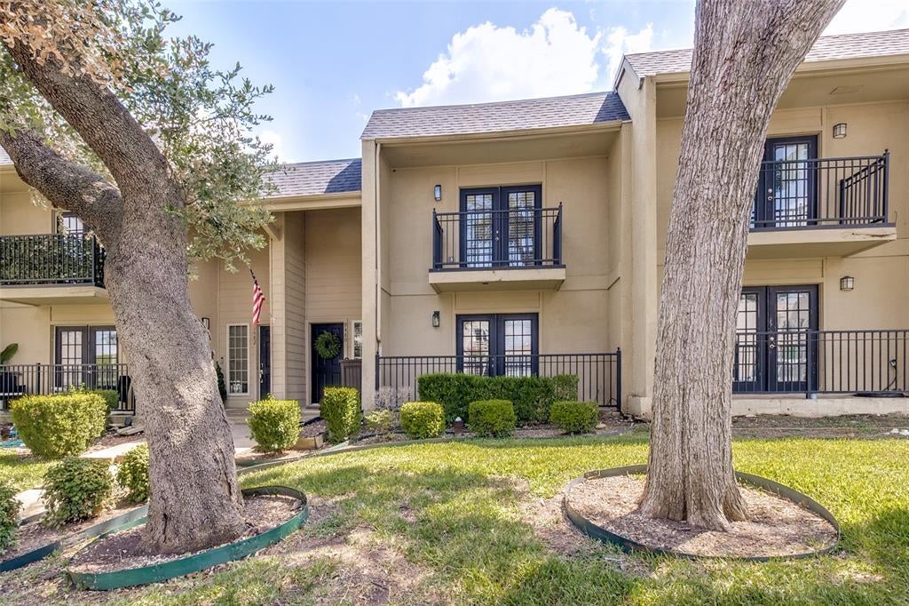 9480 Timberleaf Drive