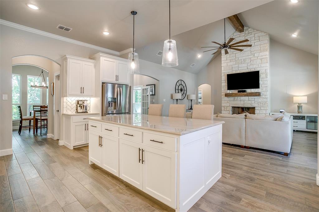 1008 Trinity Oaks Road