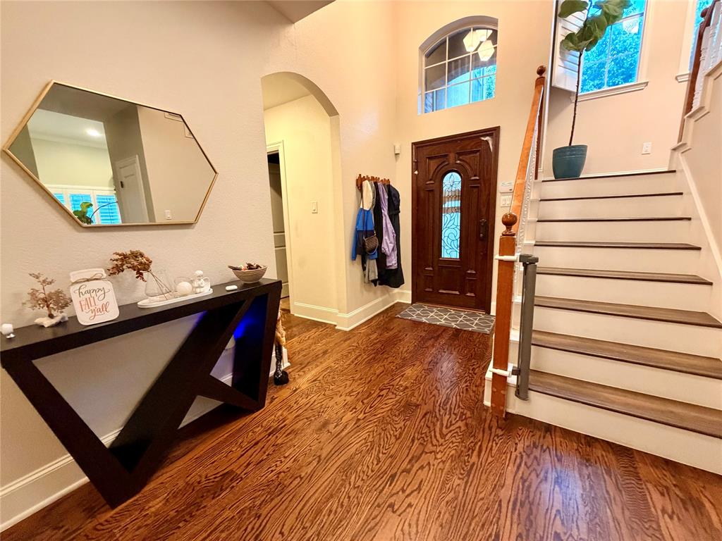 1211 Ashford Lane
