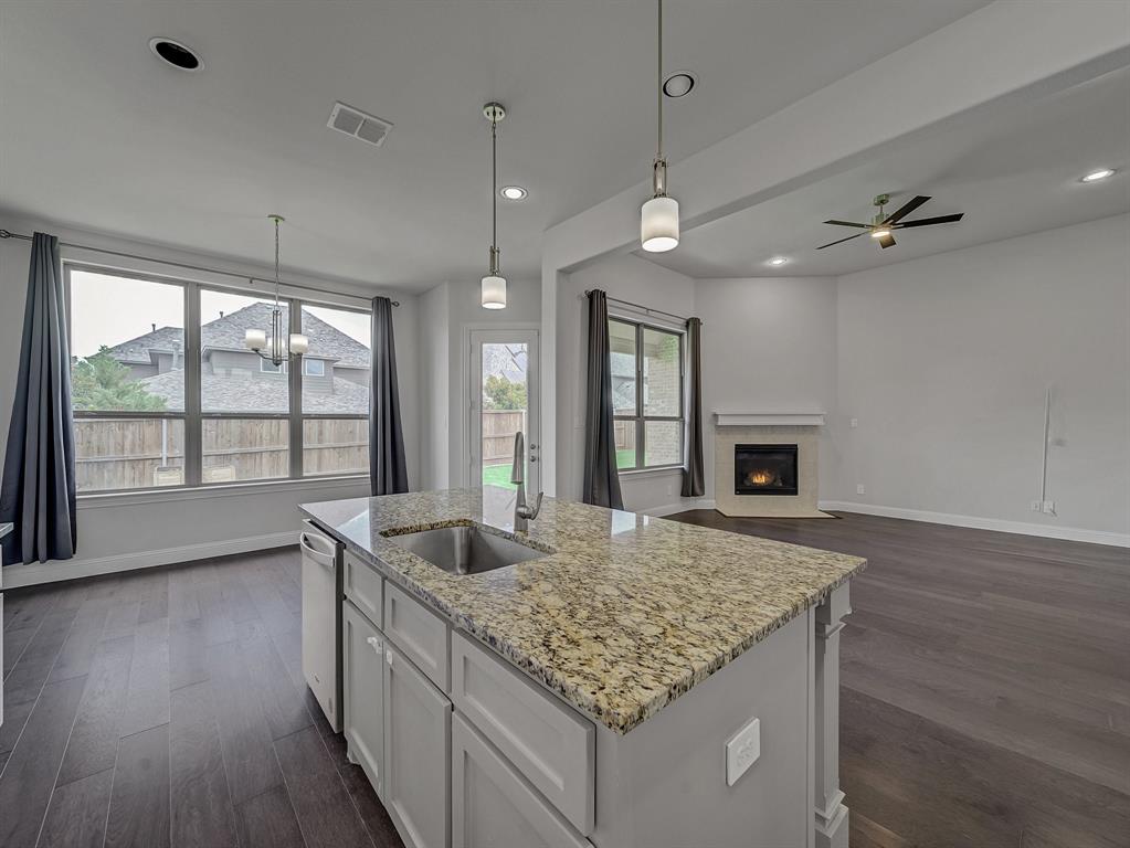 908 Hunters Creek Drive
