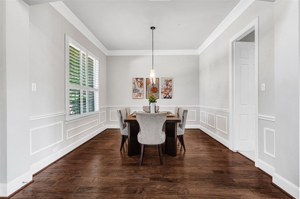 15408 Mountain View Lane