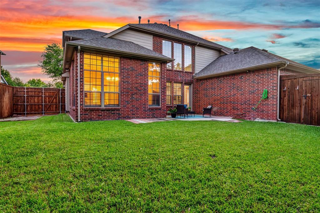 15408 Mountain View Lane