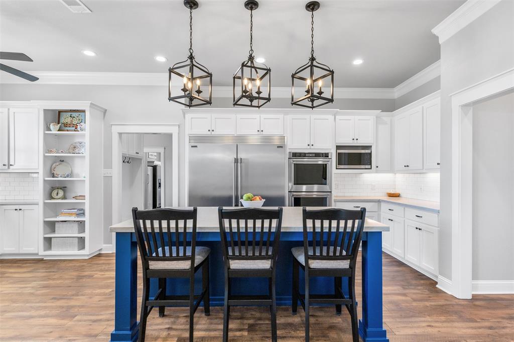 1694 Henry Prairie Road