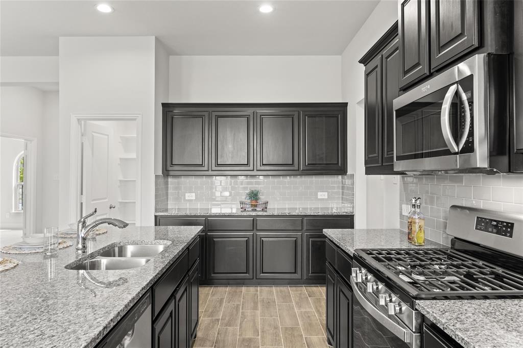 Fox Hollow - Residential