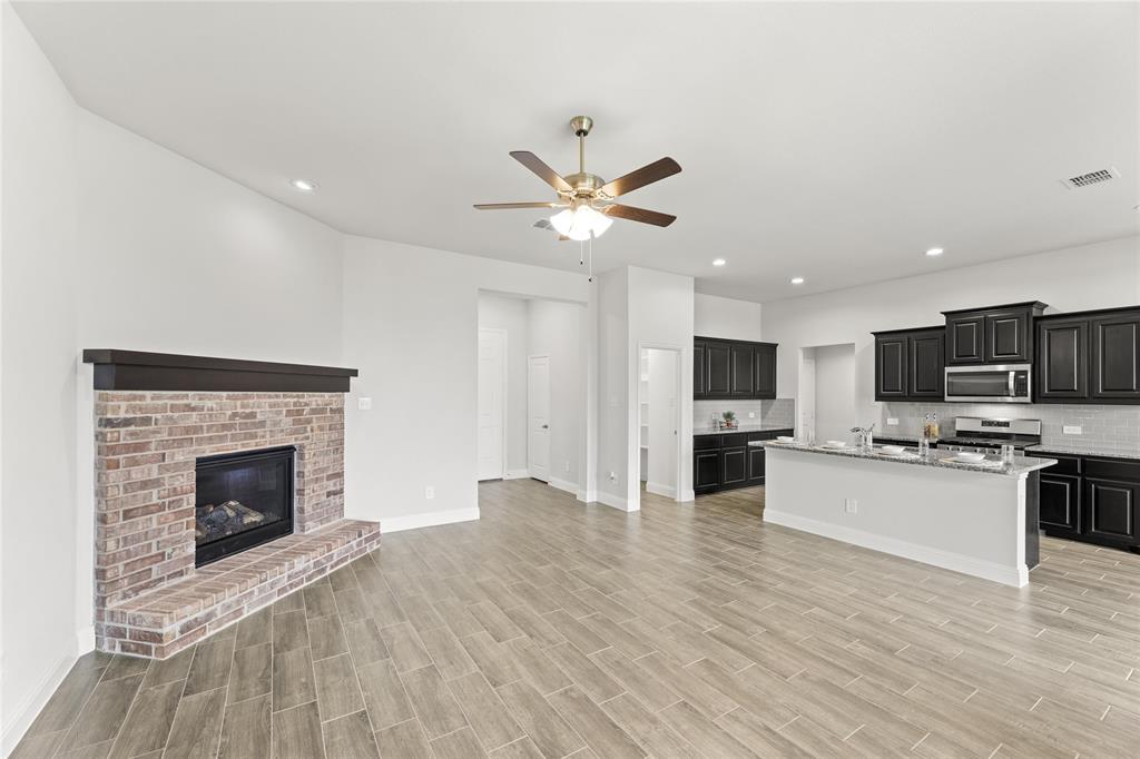 Fox Hollow - Residential