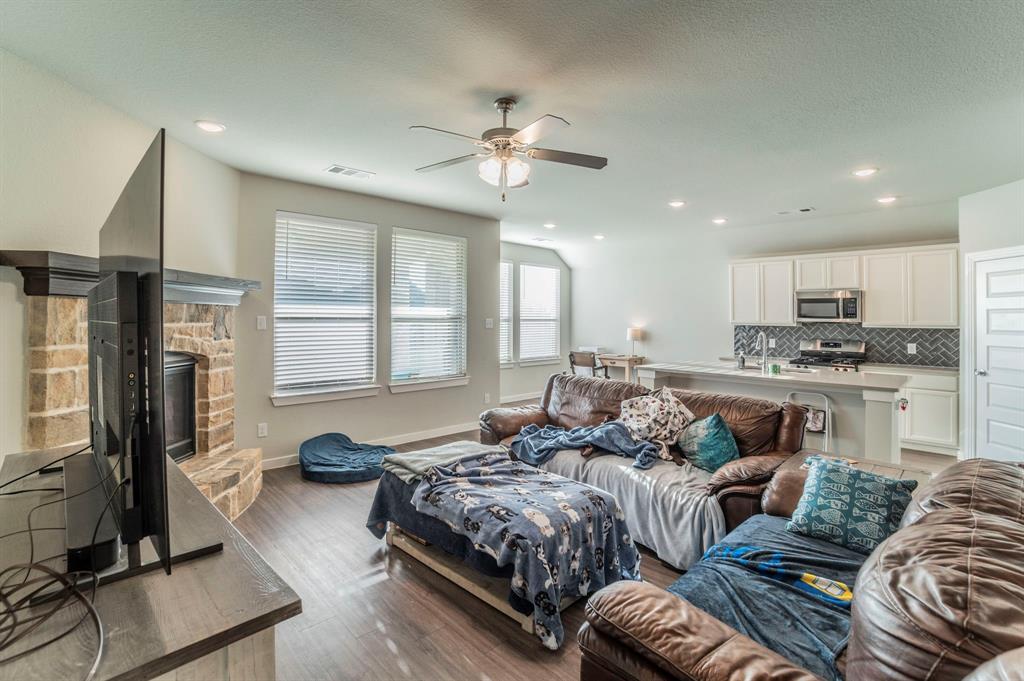 1561 Sugarberry Drive